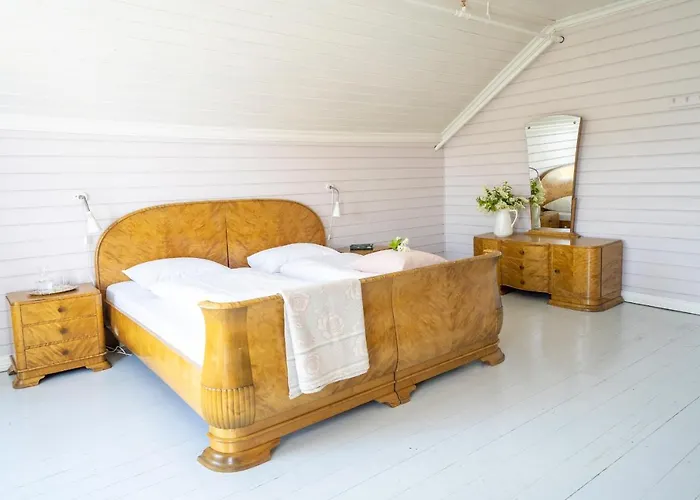 Sommerhotellet Bed and Breakfast