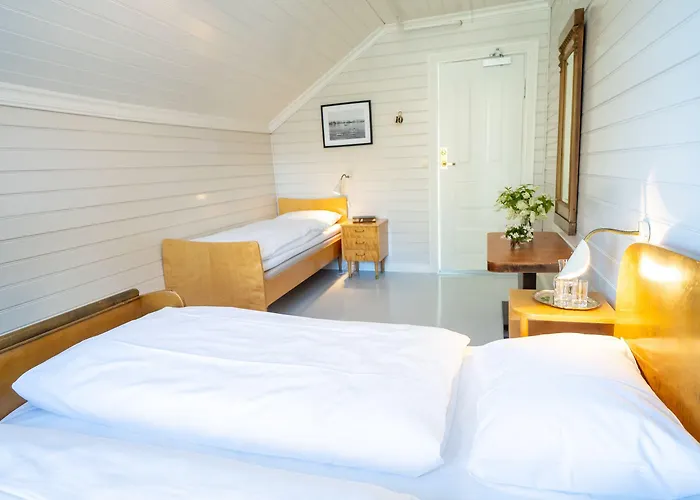Bed and Breakfast Sommerhotellet 3*