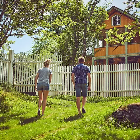 Frühstückspension Sommerhotellet 3*